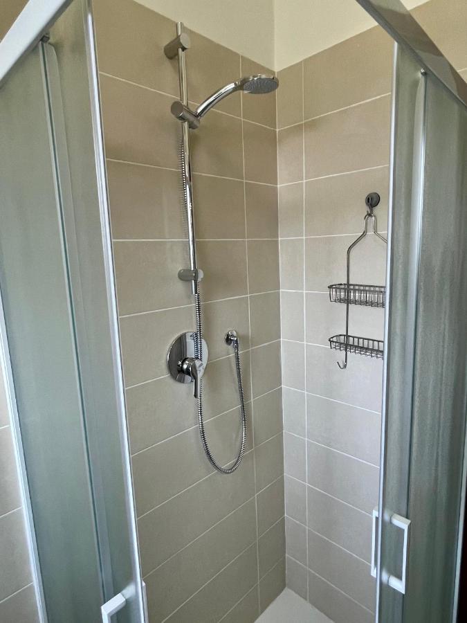 Bnb Il Bicciolano 2 - Bilocale Fronte Ospedale Vercelli Exterior foto